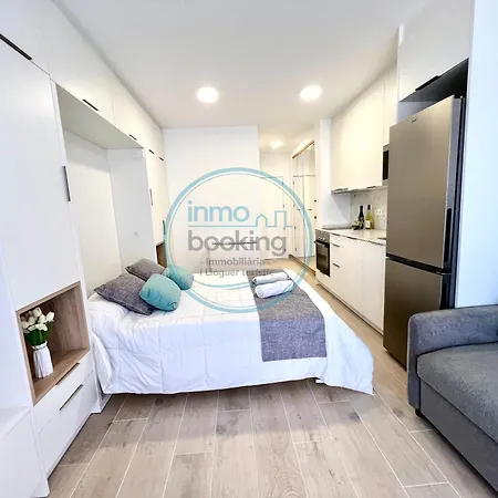 Loft Internacional , Climatizado Y Con Piscina كامبريلس